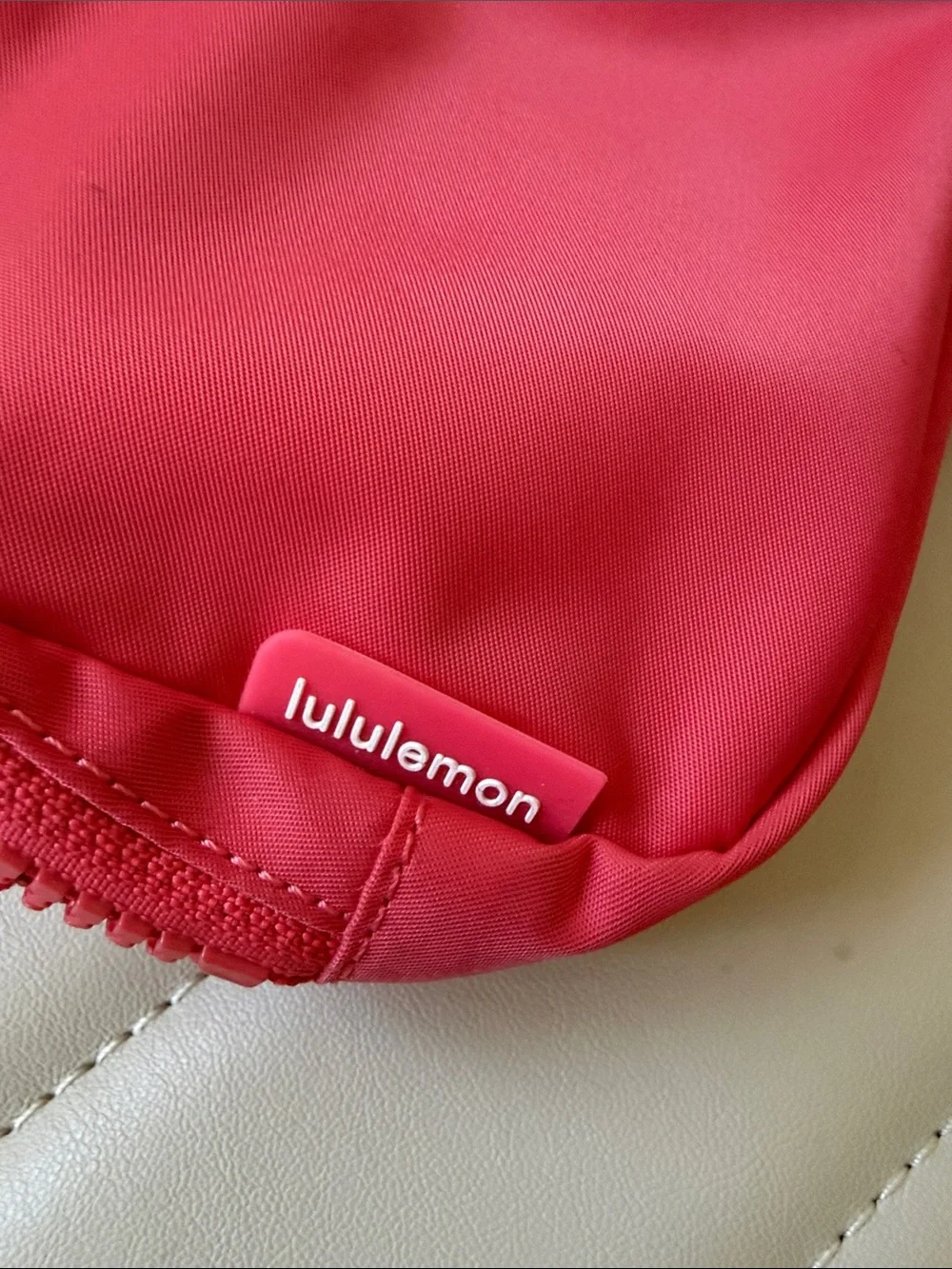 lululemon athletica iconic lululemon